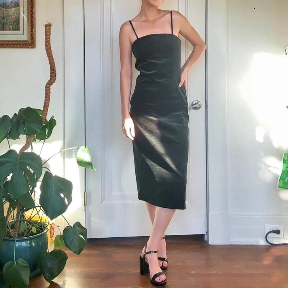 zara dark green velvet spaghetti strap midi dress